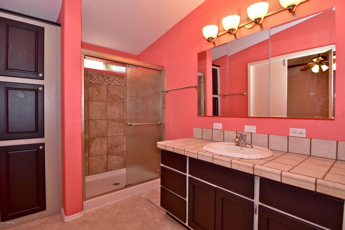 806 N Walnut Street, Prescott, AZ 86301