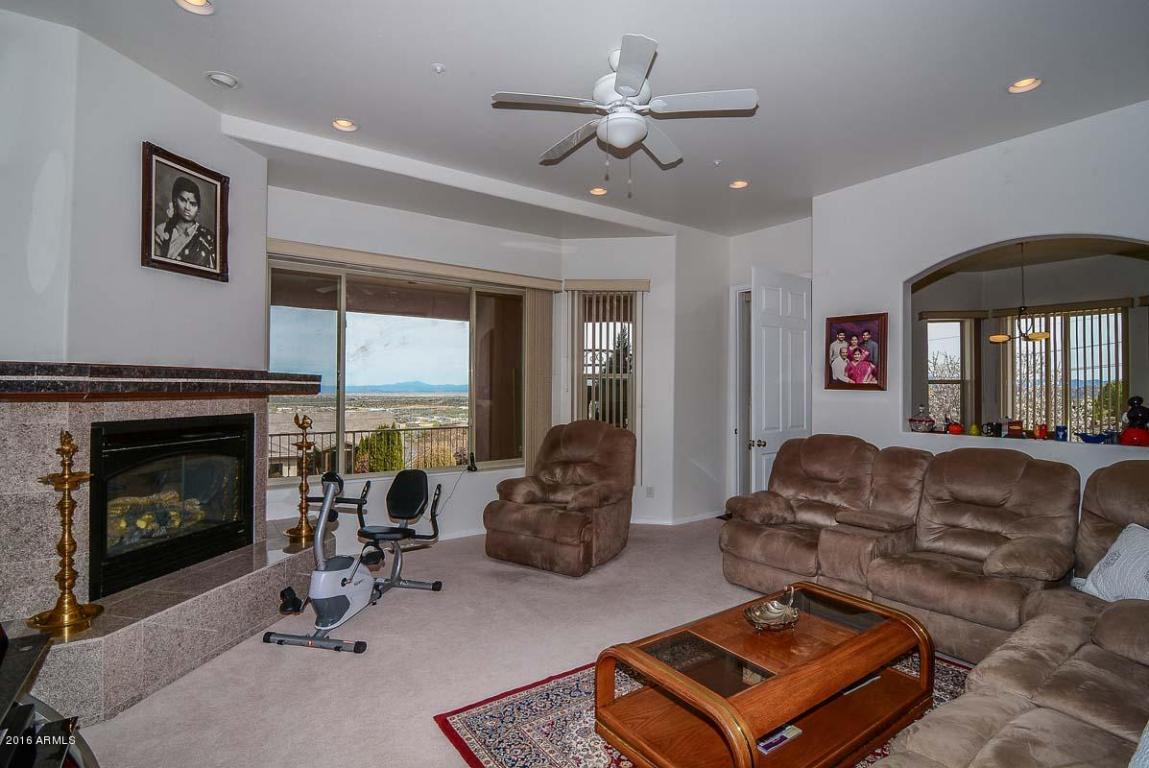 699 N LAKEVIEW Drive, Prescott, AZ 86301