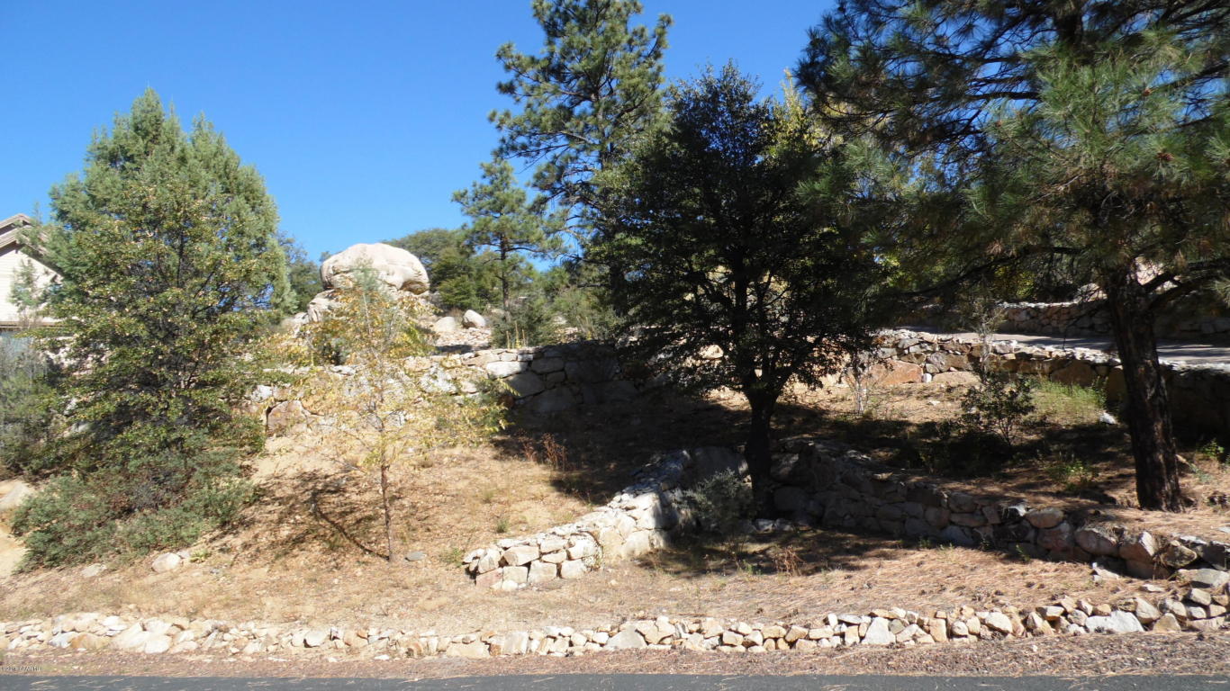 585 Lodge Trail Circle, Prescott, AZ 86303