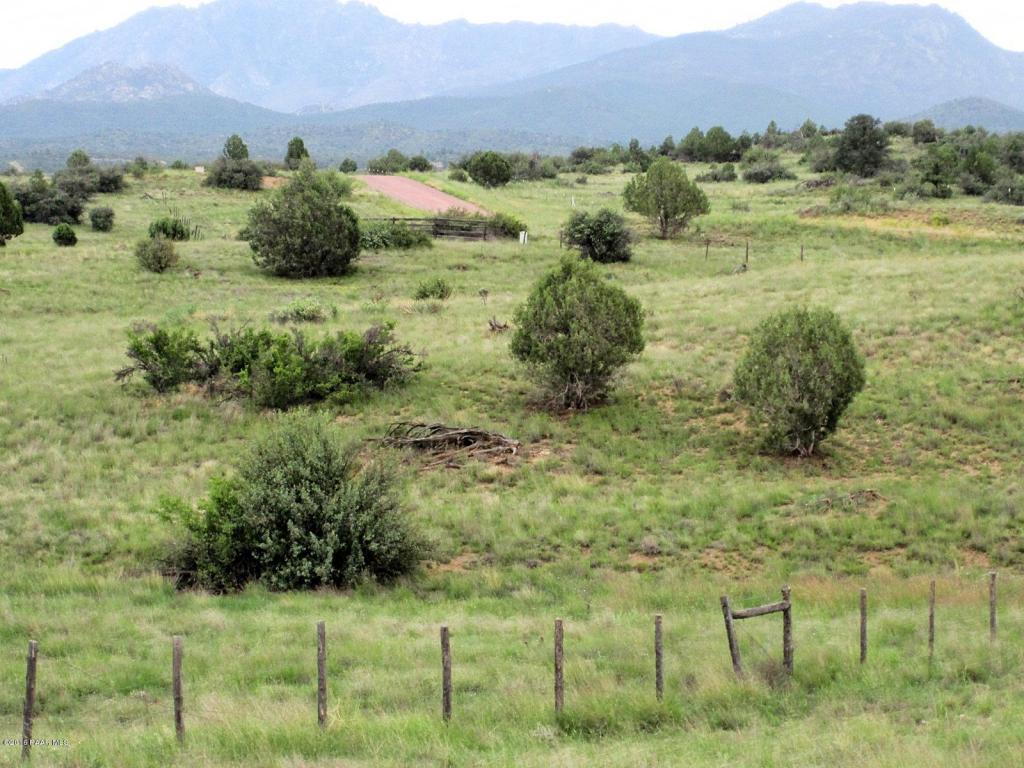 13855 N Puntenney Road, Prescott, AZ 86305