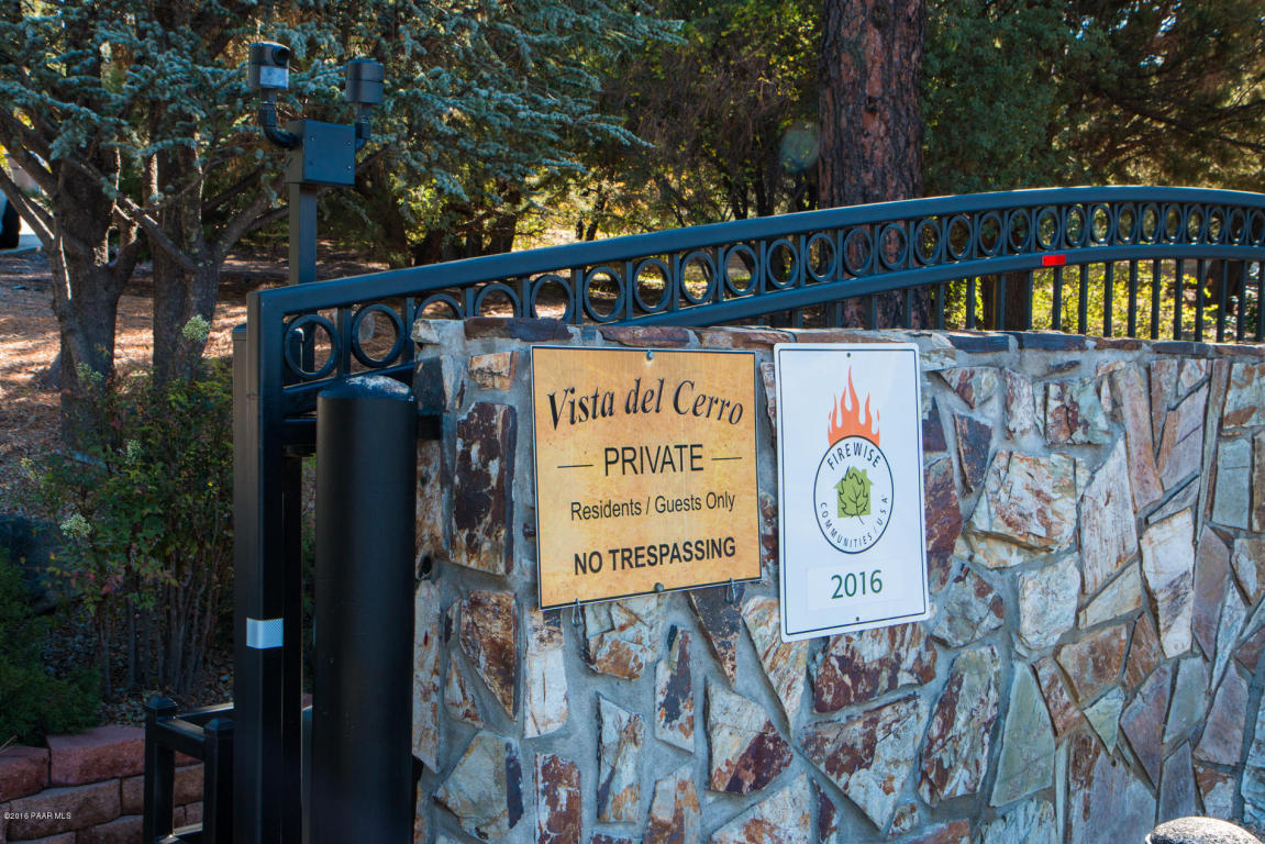 2358 W Oakwood Drive, Prescott, AZ 86305