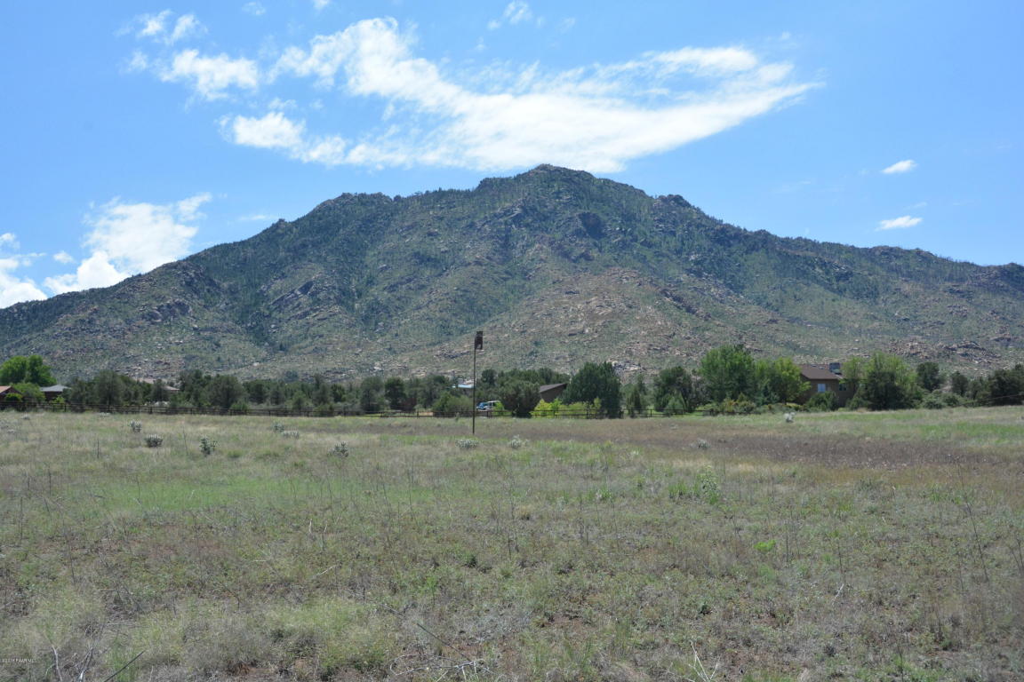8845 N Callahan Road, Prescott, AZ 86305