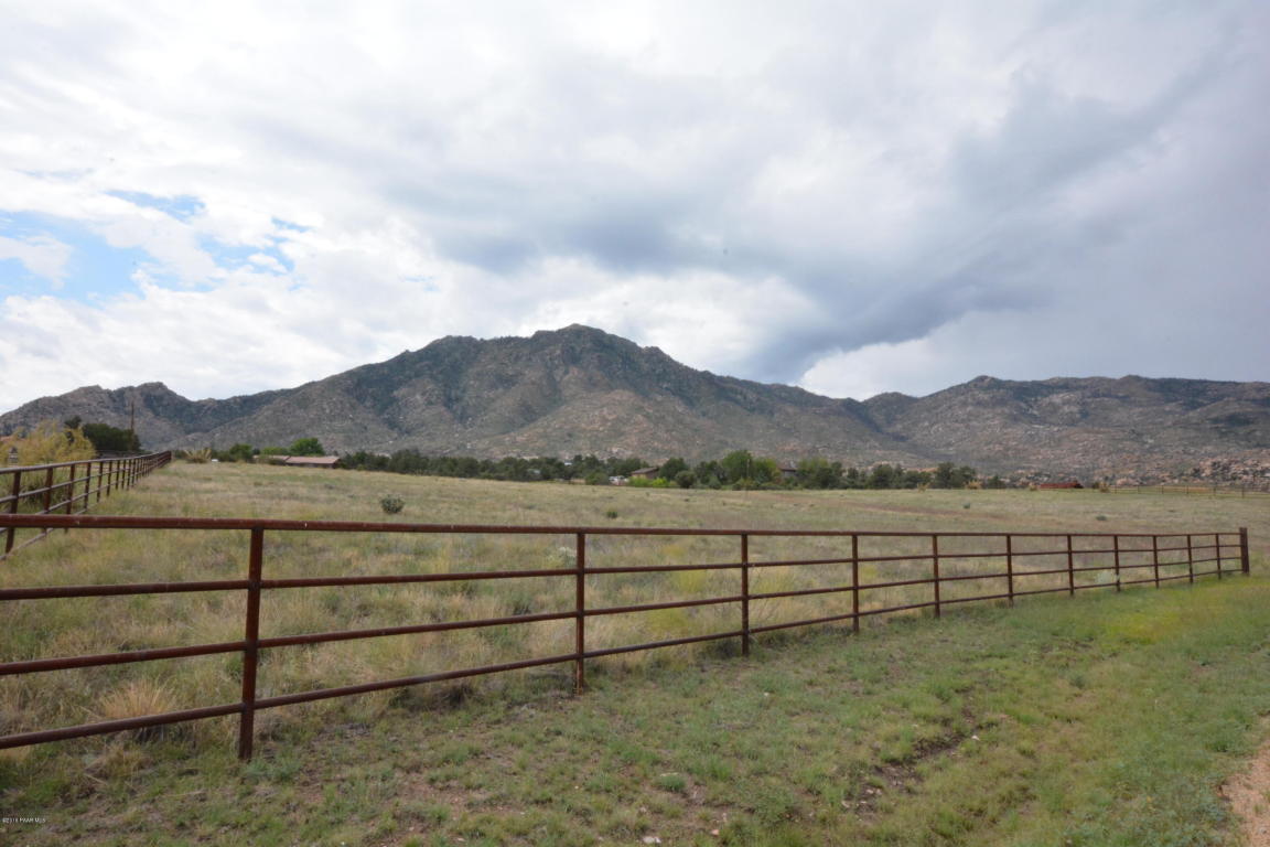 8845 N Callahan Road, Prescott, AZ 86305