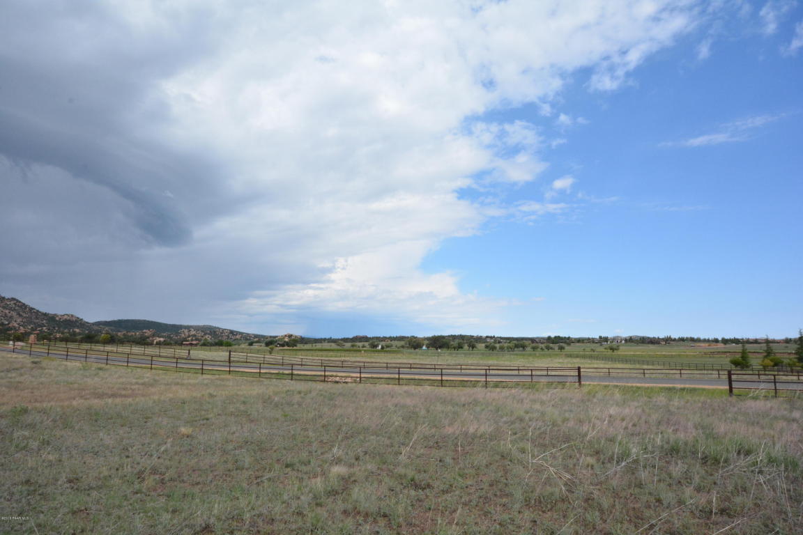 8845 N Callahan Road, Prescott, AZ 86305
