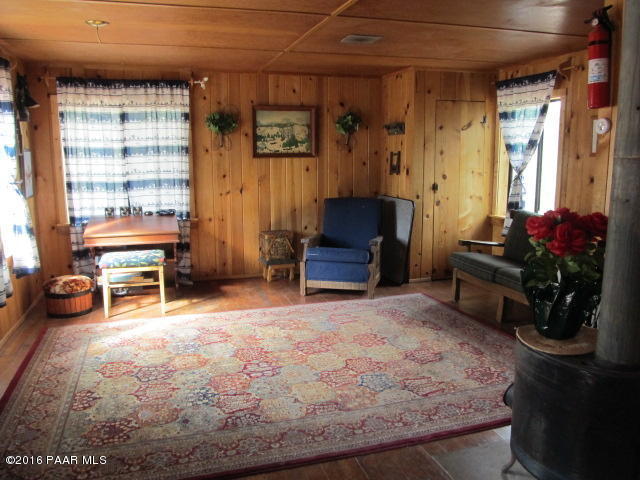 1 Granite Basin Summer Home, Prescott, AZ 86305