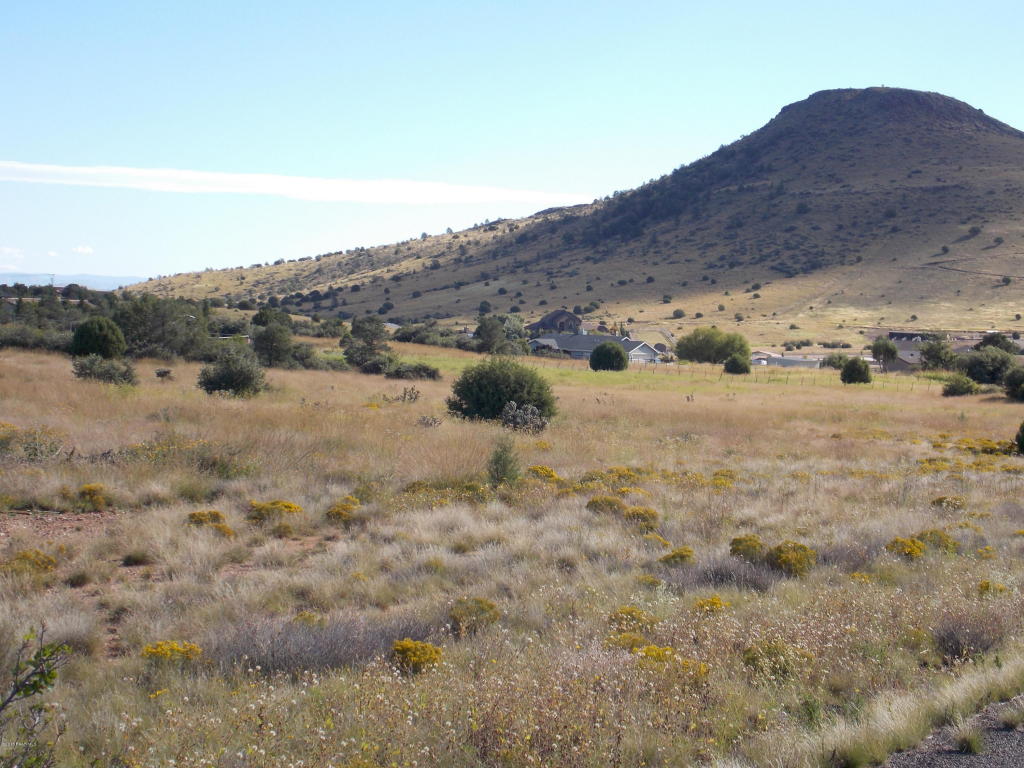4500 ? W Cielo Poco Drive, Prescott, AZ 86305