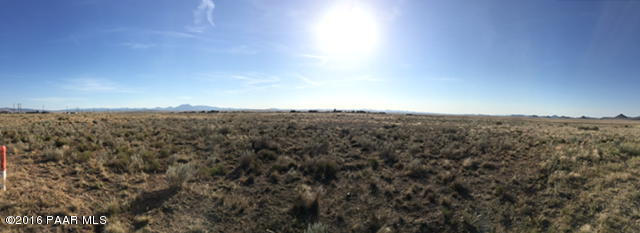 1 N Antelope Meadows Drive, Prescott Valley, AZ 86315
