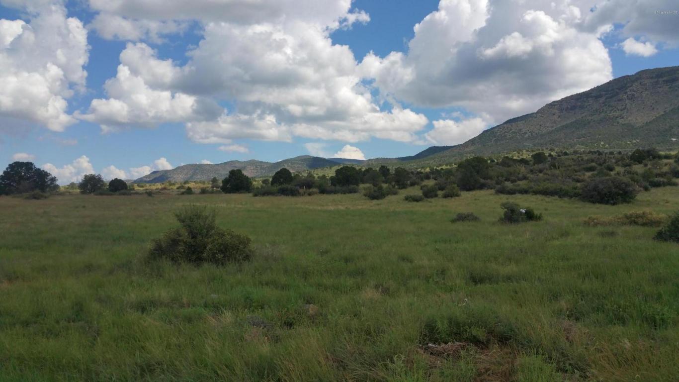 6 E Explorer Lane, Prescott Valley, AZ 86315