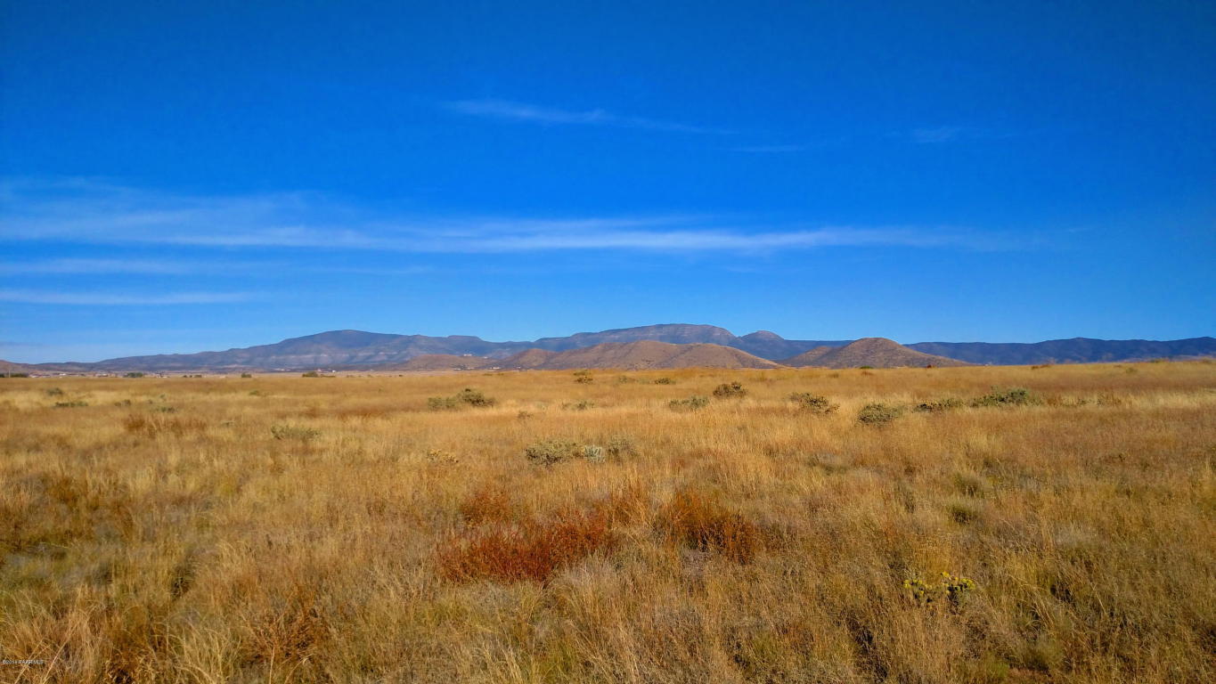 8410 E Lonesome Valley Road, Prescott Valley, AZ 86315