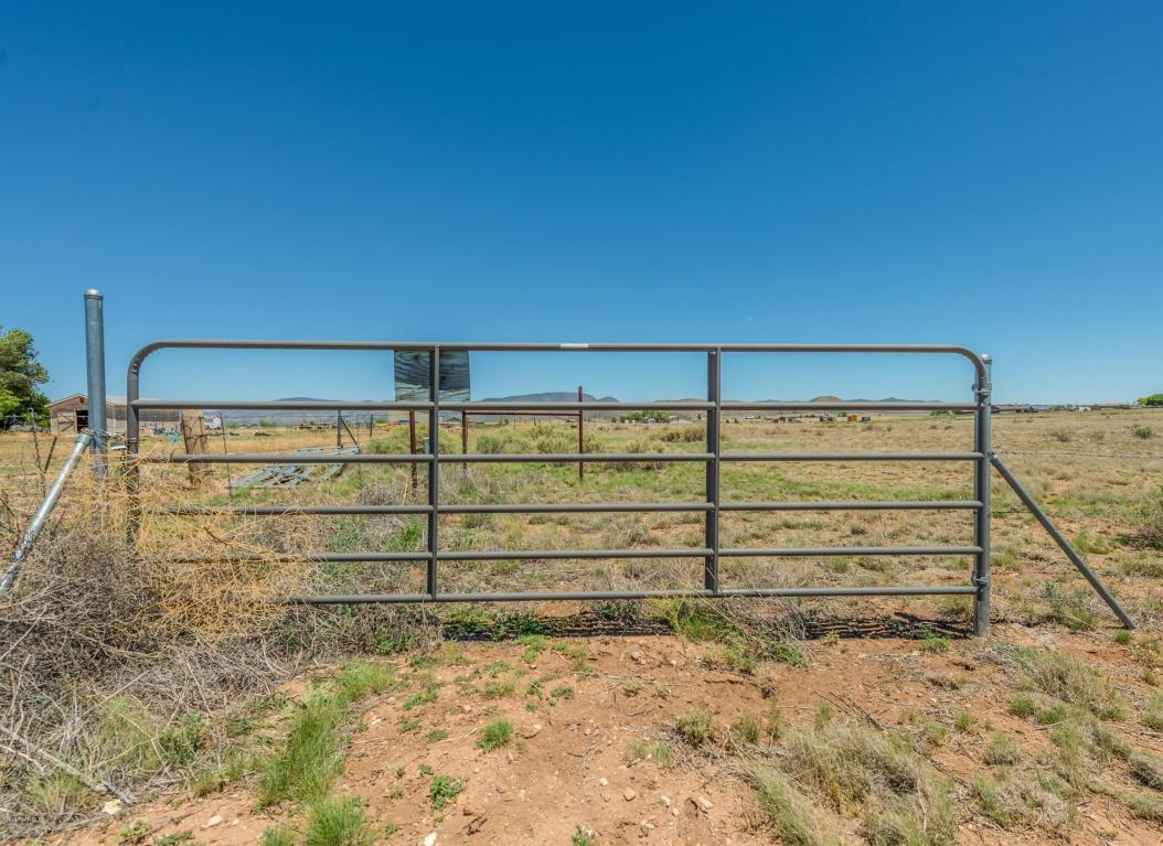8420 E Windmill Acres Road, Prescott Valley, AZ 86315