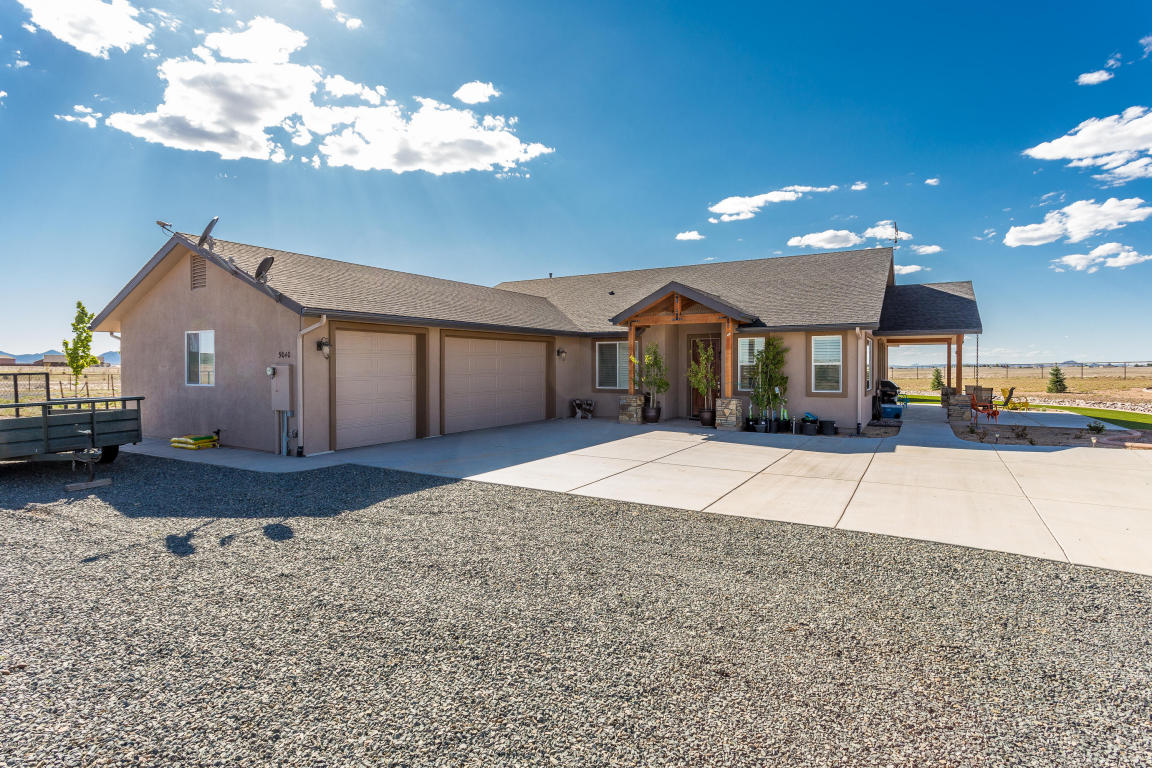 9040 N Covered Wagon Trail, Prescott Valley, AZ 86315