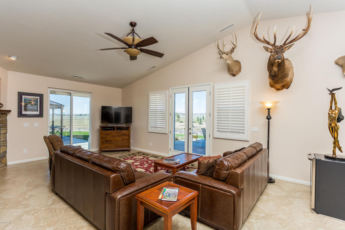 9040 N Covered Wagon Trail, Prescott Valley, AZ 86315