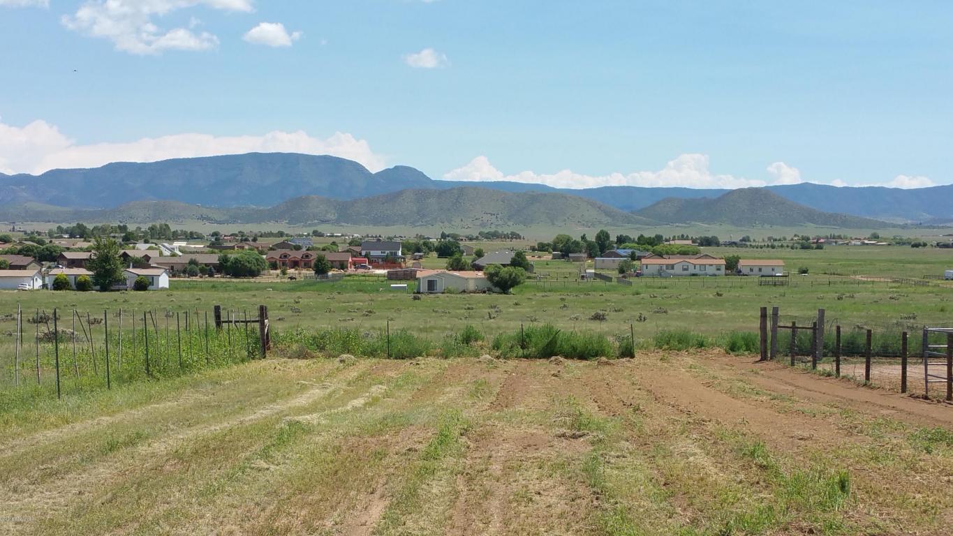 7400 E Trottin Down Road, Prescott Valley, AZ 86315