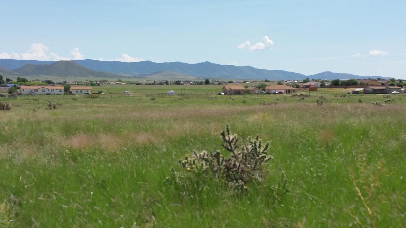 7425 E Trottin Down Road, Prescott Valley, AZ 86315