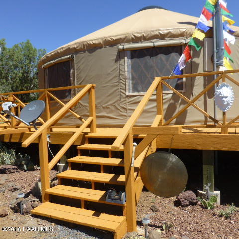 45000 N Bullock Road, Ash Fork, AZ 86320