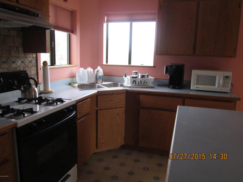 114 Carnline, Ash Fork, AZ 86320