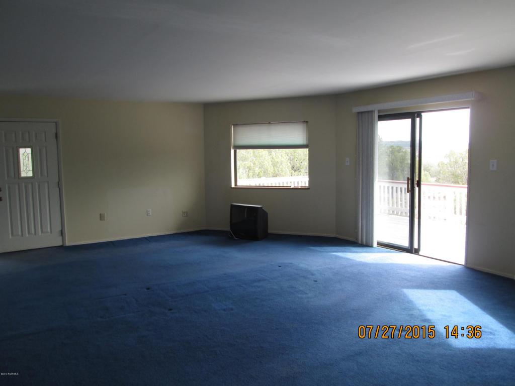 114 Carnline, Ash Fork, AZ 86320