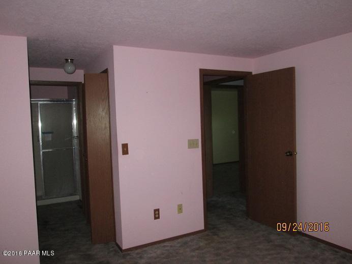 25960 W Old Granthams Road, Hillside, AZ 86321