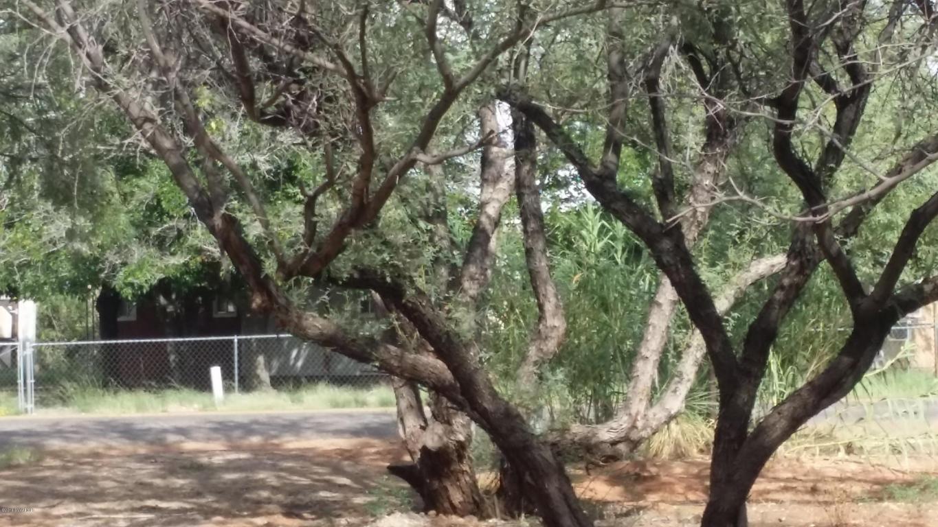 2630 S Kadomoto Drive, Cornville, AZ 86325