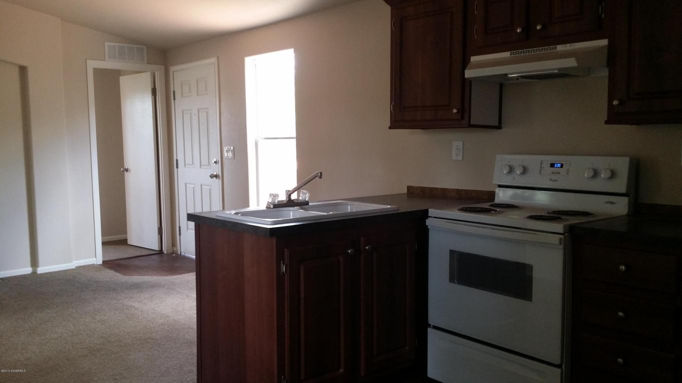 2630 S Kadomoto Drive, Cornville, AZ 86325