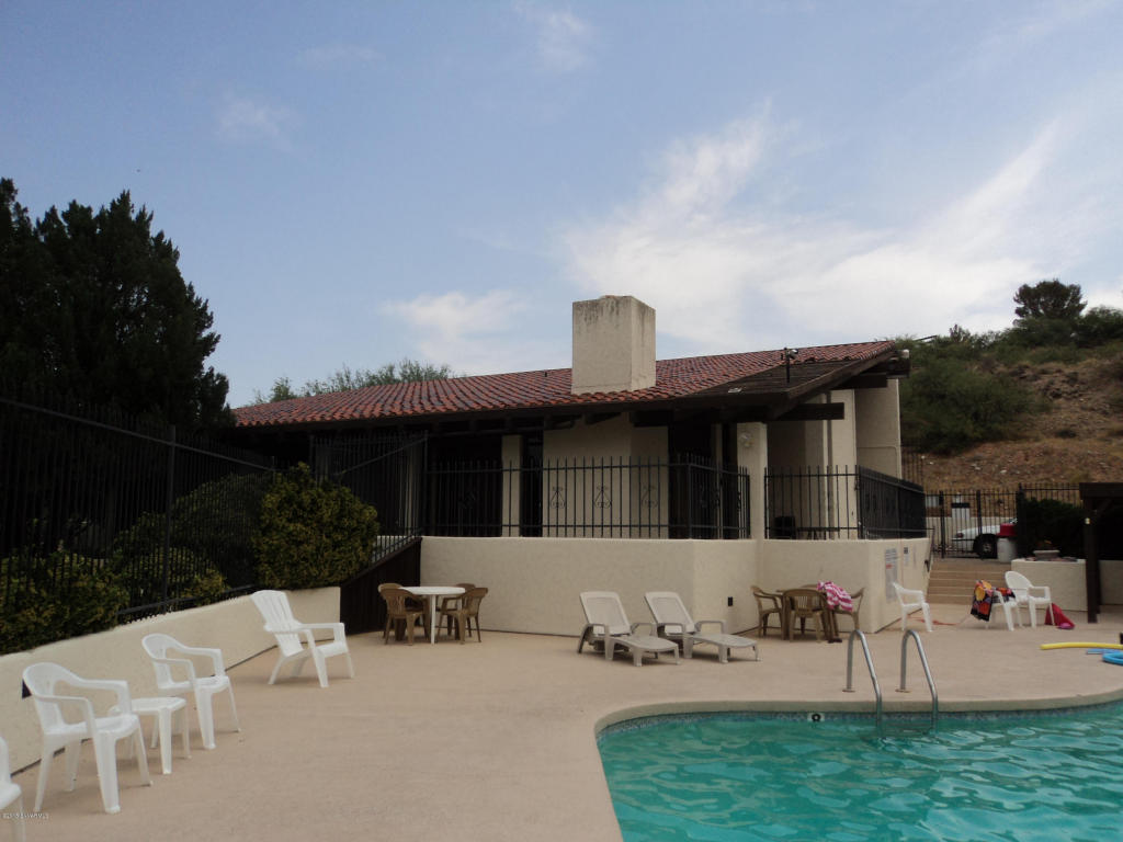 10635 E Saddle Rock Rd, Cornville, AZ 86325