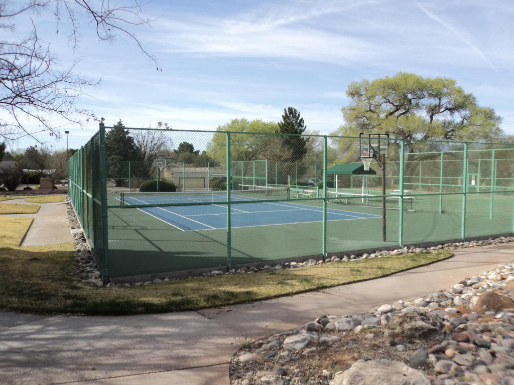 10635 E Saddle Rock Rd, Cornville, AZ 86325