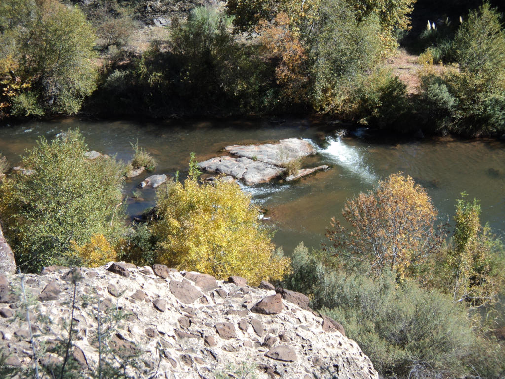 10635 E Saddle Rock Rd, Cornville, AZ 86325