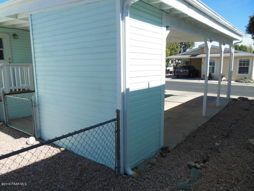 856 N Mountain Brush Drive, Dewey-Humboldt, AZ 86327