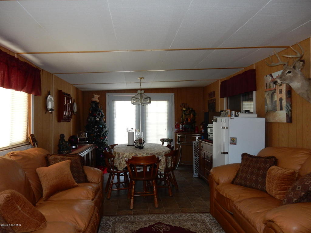 10098 E Buckskin Drive, Dewey-Humboldt, AZ 86327
