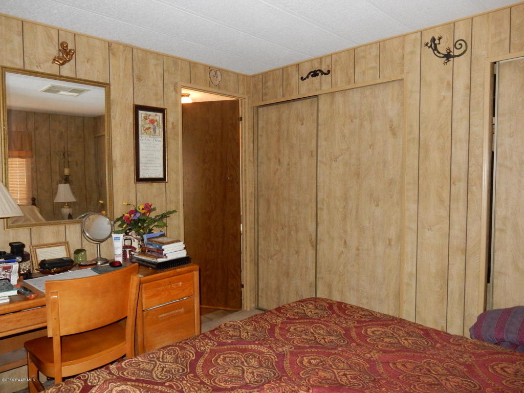 10098 E Buckskin Drive, Dewey-Humboldt, AZ 86327