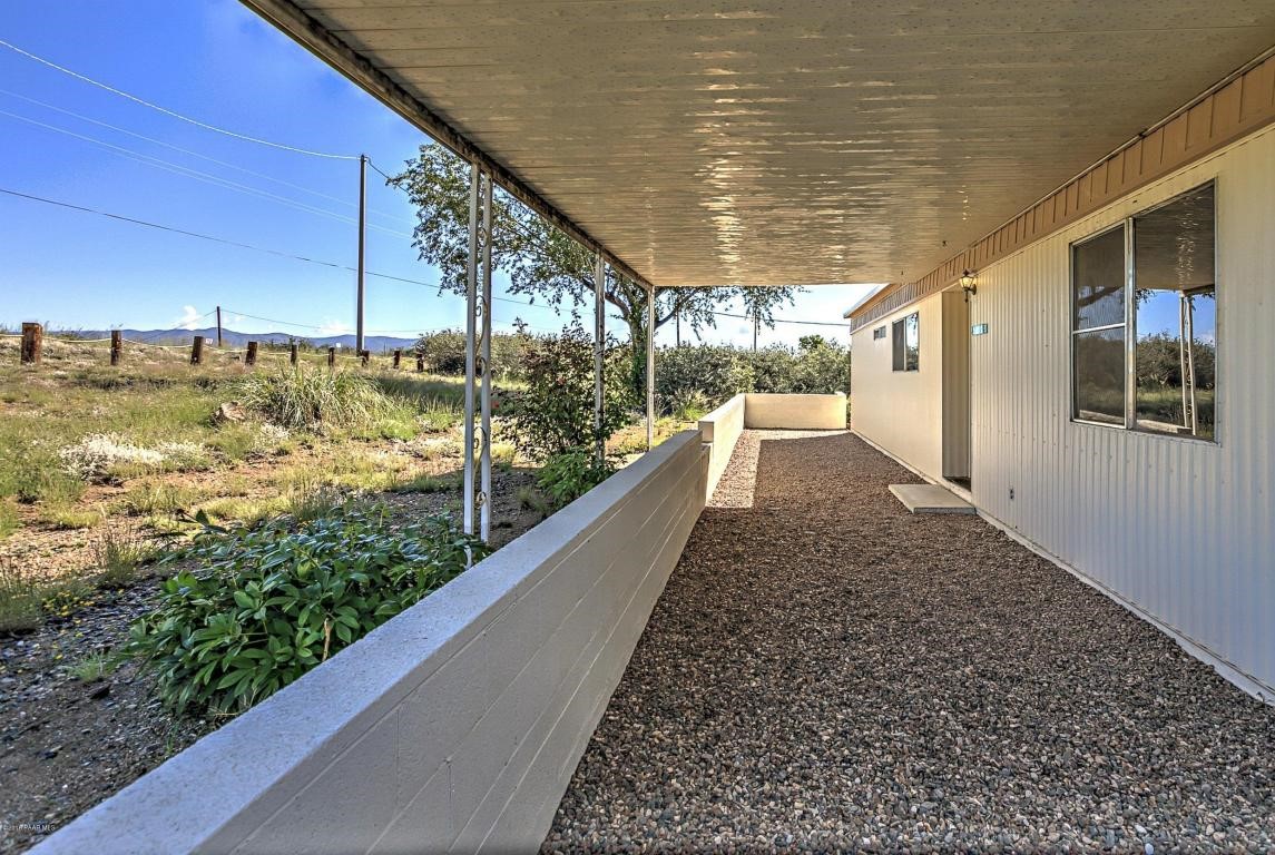 11125 E Henderson Road, Dewey-Humboldt, AZ 86327