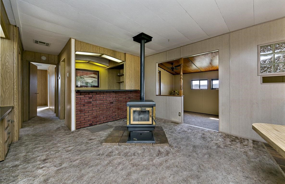 11125 E Henderson Road, Dewey-Humboldt, AZ 86327