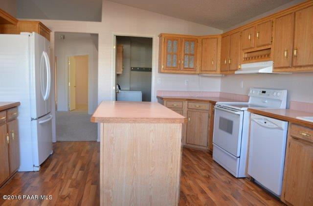 724 N Mesquite Tree Drive, Dewey-Humboldt, AZ 86327