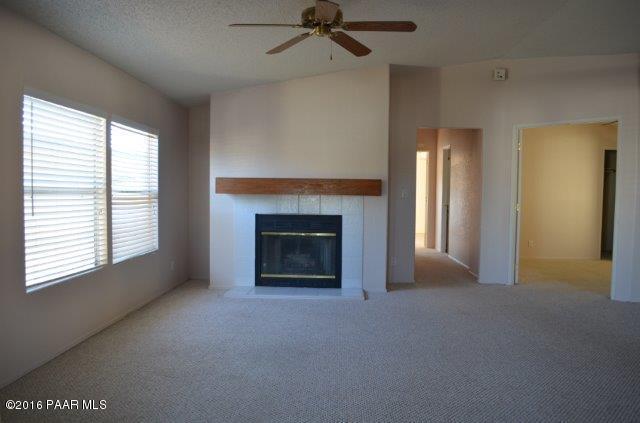 724 N Mesquite Tree Drive, Dewey-Humboldt, AZ 86327