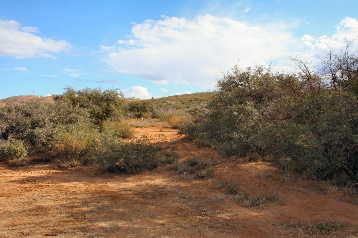 1195 N Ambassador Road, Dewey-Humboldt, AZ 86327