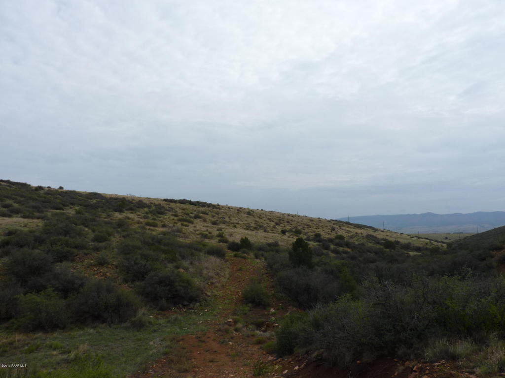 01 Wolf Road, Dewey-Humboldt, AZ 86327