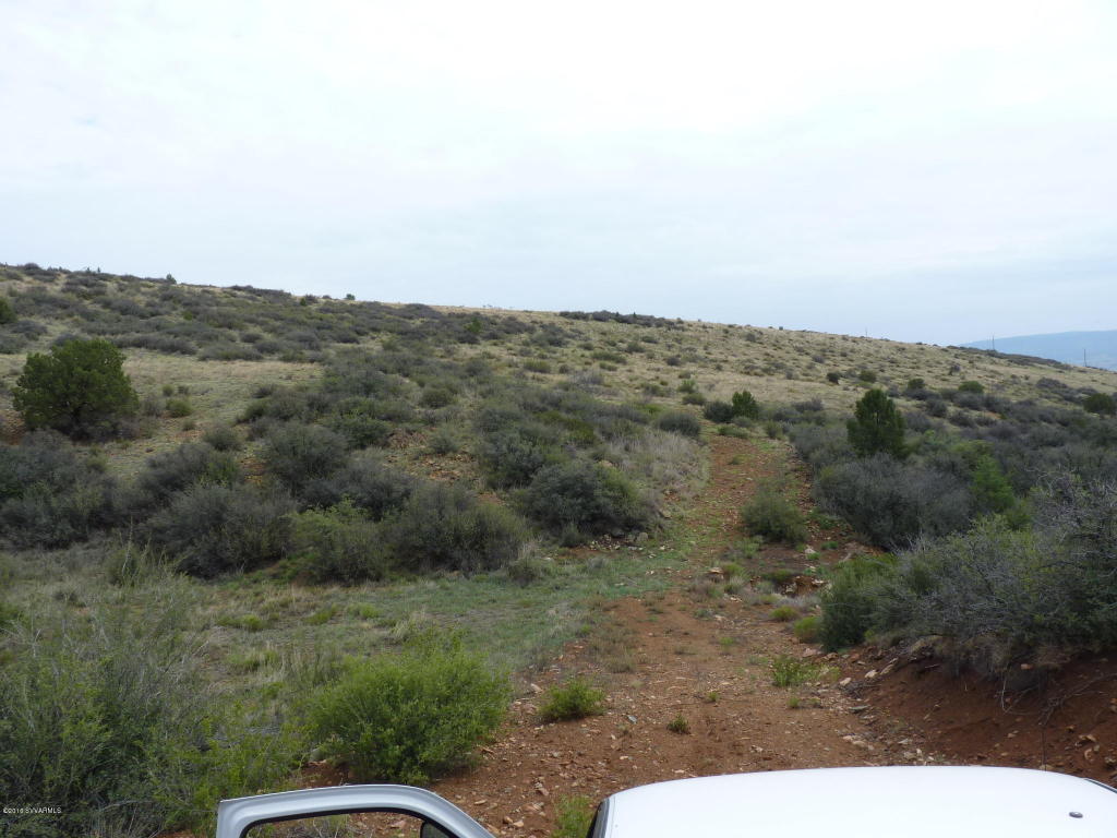 01 Wolf Rd, Dewey, AZ 86327