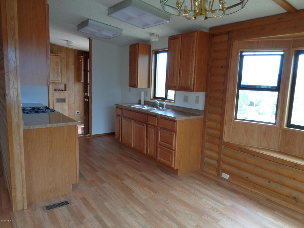 2669 S Hill St, Dewey-Humboldt, AZ 86329