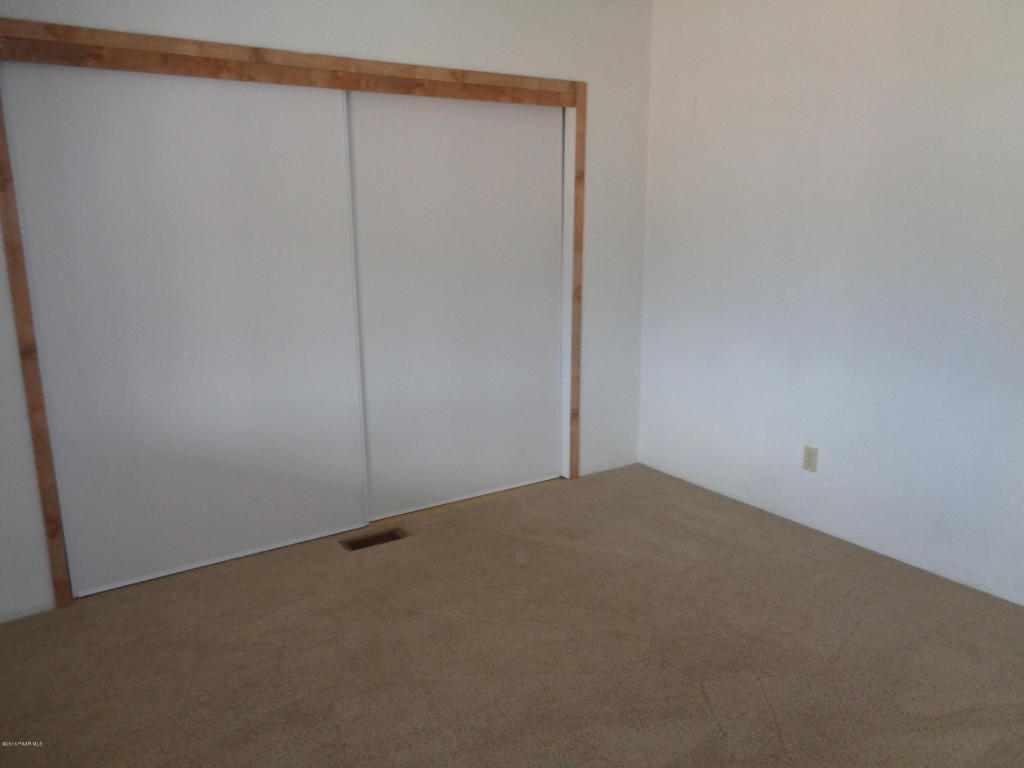 2669 S Hill St, Dewey-Humboldt, AZ 86329