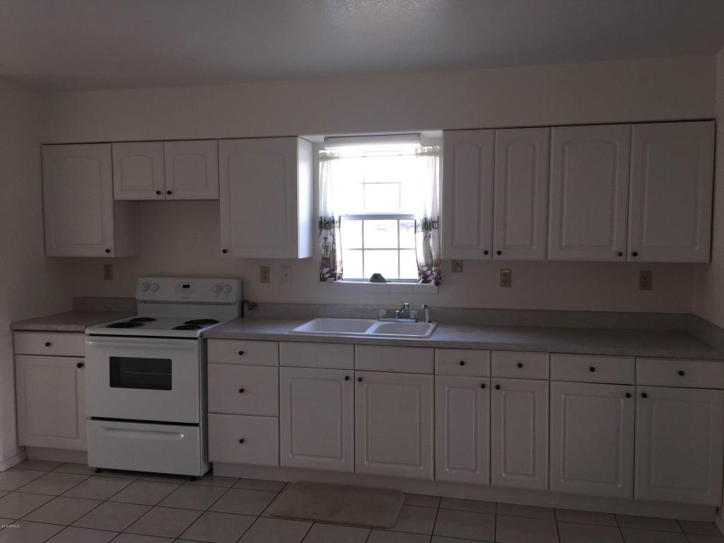 18698 S Joseph Hodge Rd, Peeples Valley, AZ 86332