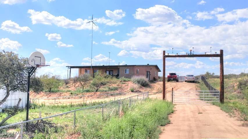 7350 W Veda Lane, Wilhoit, AZ 86332