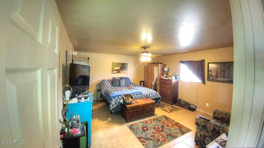 7350 W Veda Lane, Wilhoit, AZ 86332