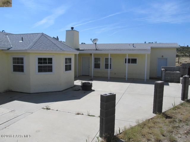 18279 S Country Club Drive, Peeples Valley, AZ 86332
