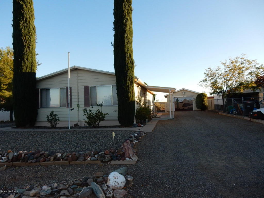 17091 E Panorama Drive, Mayer, AZ 86333