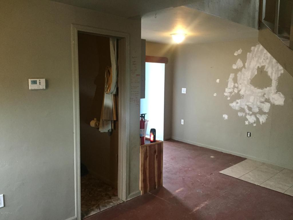 20826 E Cedar Drive, Mayer, AZ 86333