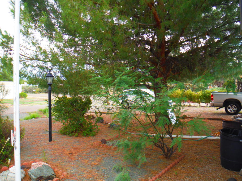 16122 S Rodeo Drive, Cordes Lakes, AZ 86333
