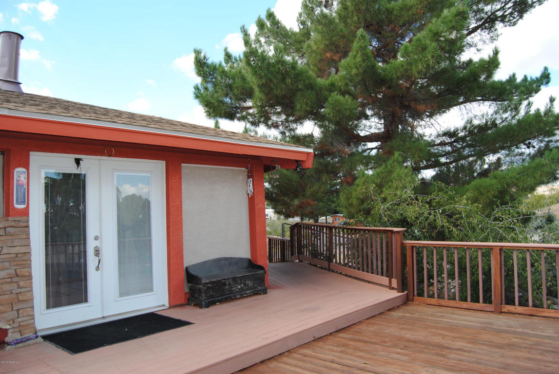 17283 E Lakeview Place, Mayer, AZ 86333