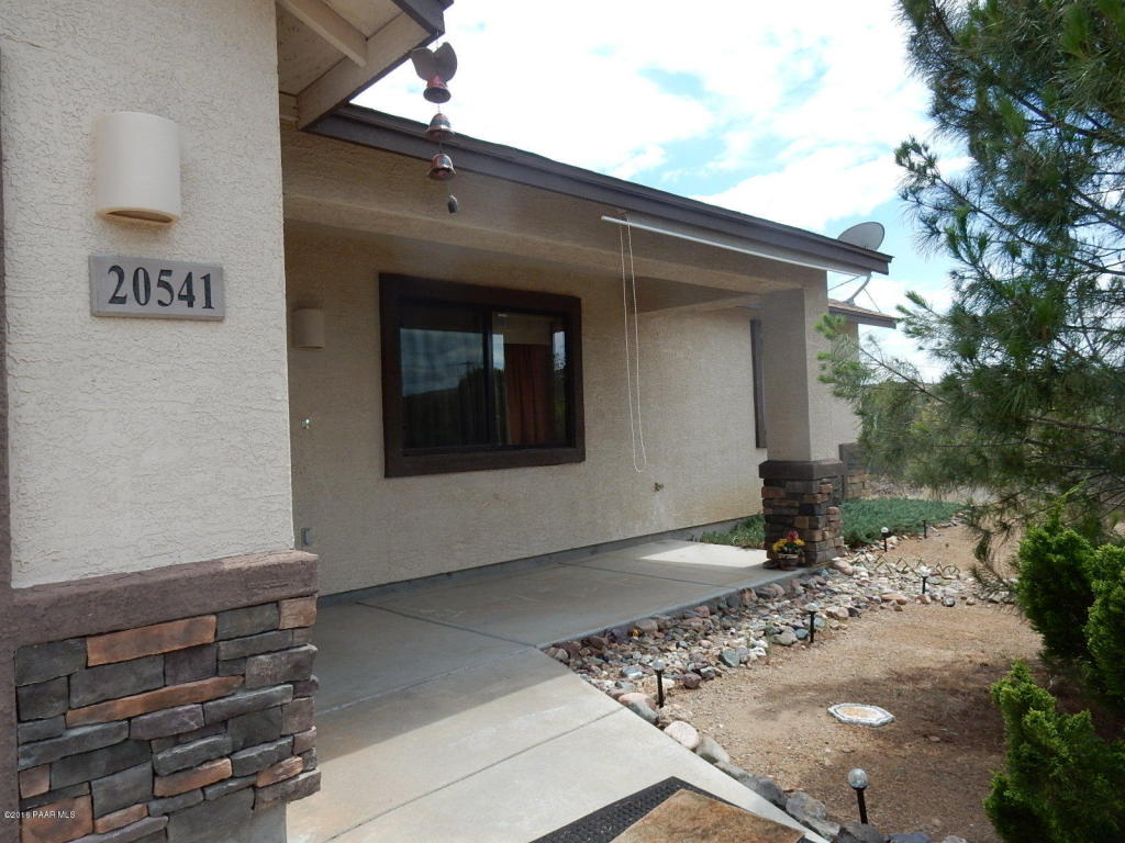 20541 E Ash Creek Road, Mayer, AZ 86333