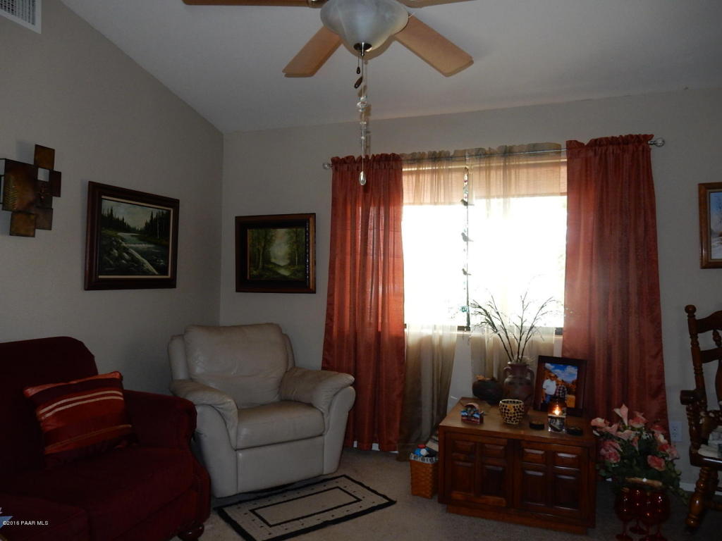 20541 E Ash Creek Road, Mayer, AZ 86333