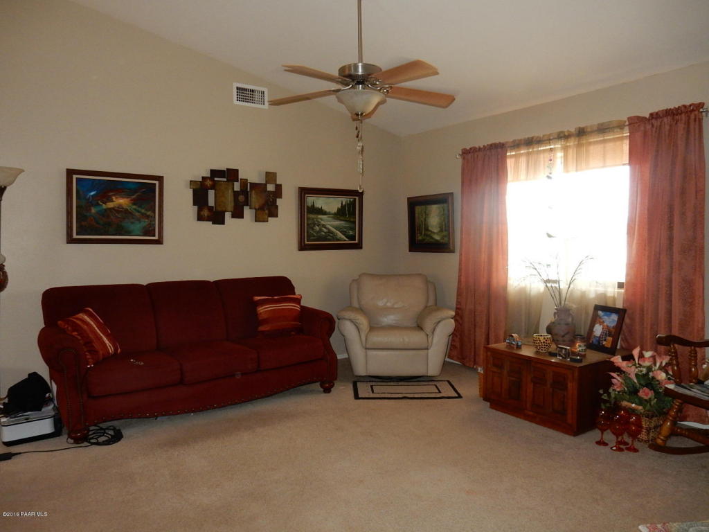 20541 E Ash Creek Road, Mayer, AZ 86333